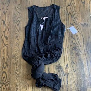 Forever 21  full length shall with lace eyelet NWT